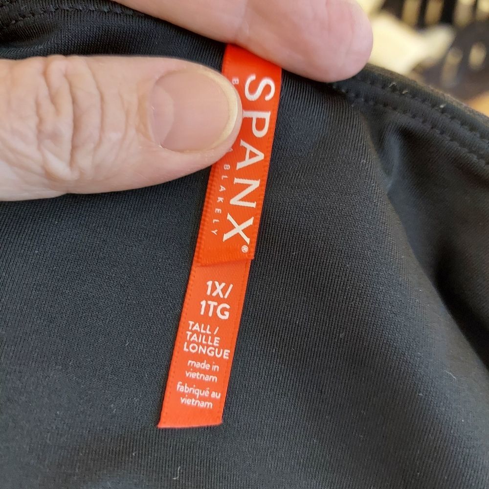 Spanx faux leather leggings - Picture 7 of 9